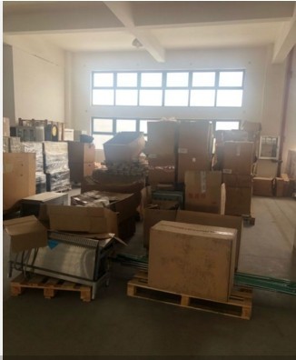 上海搬运大型冰箱上楼的安全搬运方法